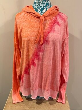CHARLIE B Women’s Lightweight Pink & Orange Tie-Dye Hooded Pullover